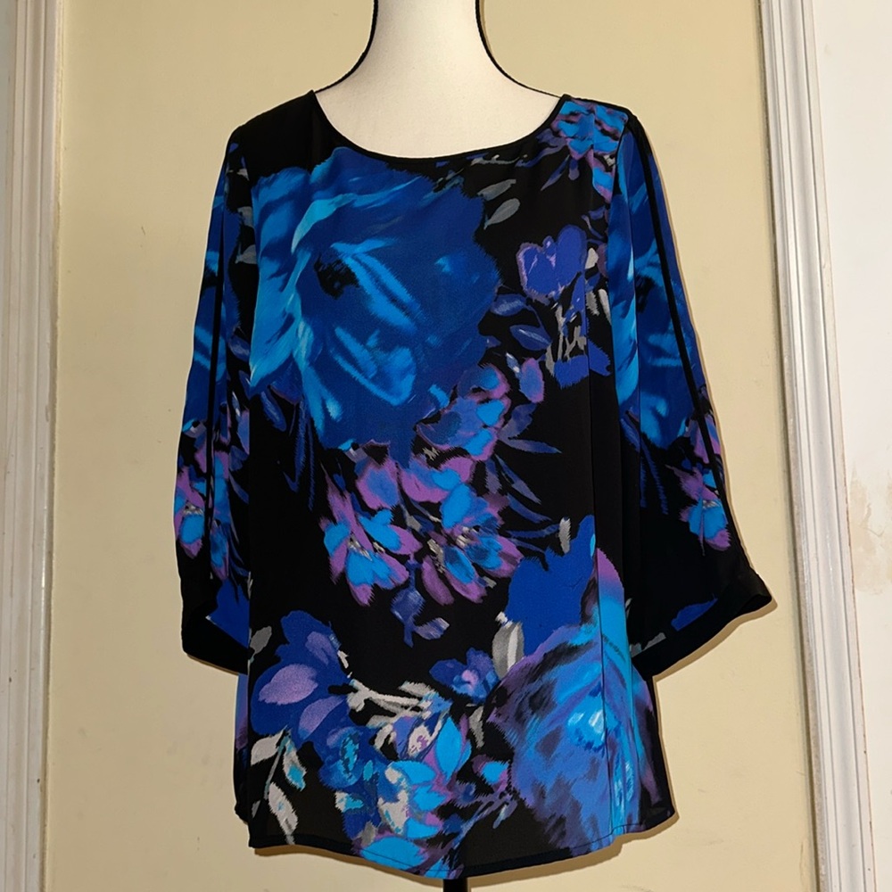 *NEW* Adrianna Papell Floral Blue Abstract Women's Top